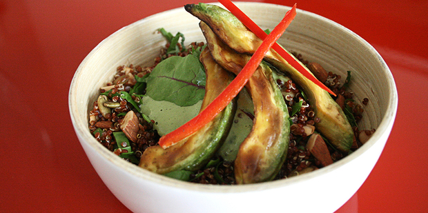 Thumb big nr0098 warm gluten free quinoa and avocado nh8 salad
